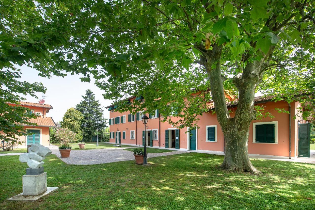 Relais Villa Isabel Pietrasanta Exterior photo