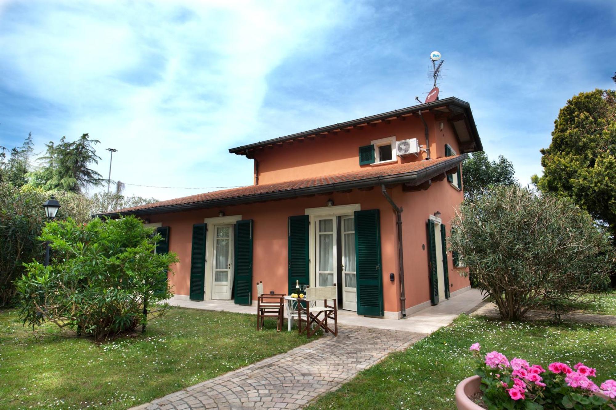 Relais Villa Isabel Pietrasanta Exterior photo